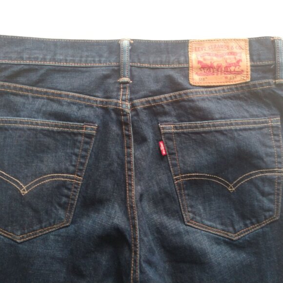 Levi Strauss & Co. jeans W 33, L32, H 40 for men or women - Picture 3 of 5